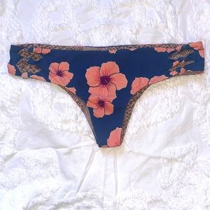 ACACIA Hibiscus 🌺 Bottom